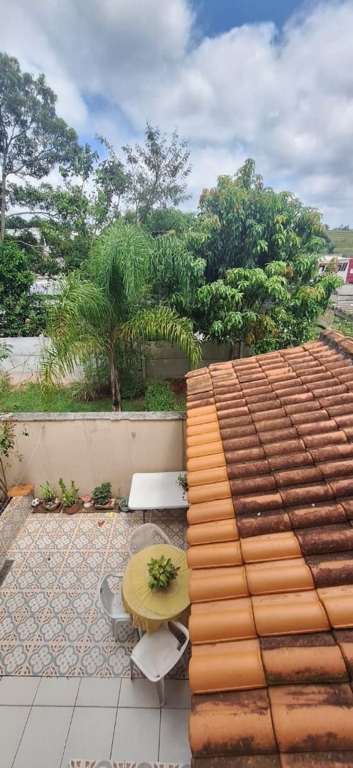 Casa à venda e aluguel com 3 quartos, 90m² - Foto 22