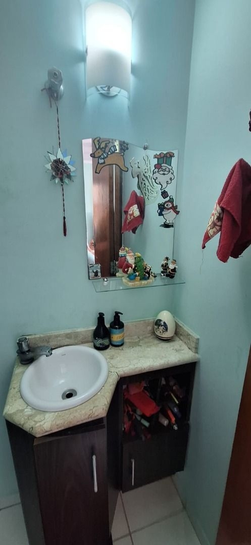 Casa à venda e aluguel com 3 quartos, 90m² - Foto 26