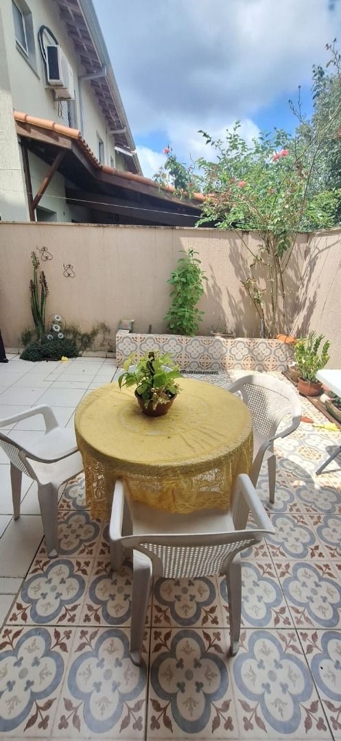 Casa à venda e aluguel com 3 quartos, 90m² - Foto 39