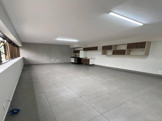 #SA110 - Sala para Venda em Cotia - SP