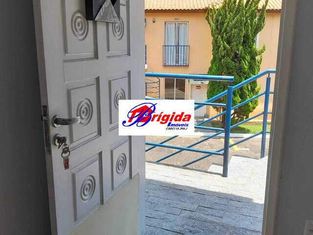 #CA215 - Casa em condomínio para Locação em Cotia - SP