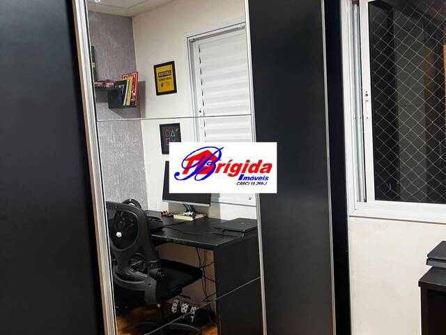 Apartamento para Venda em Carapicuíba - 5