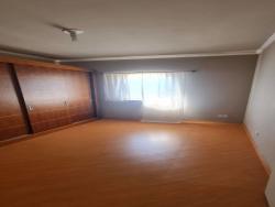 Casa para Venda em Cotia - 2