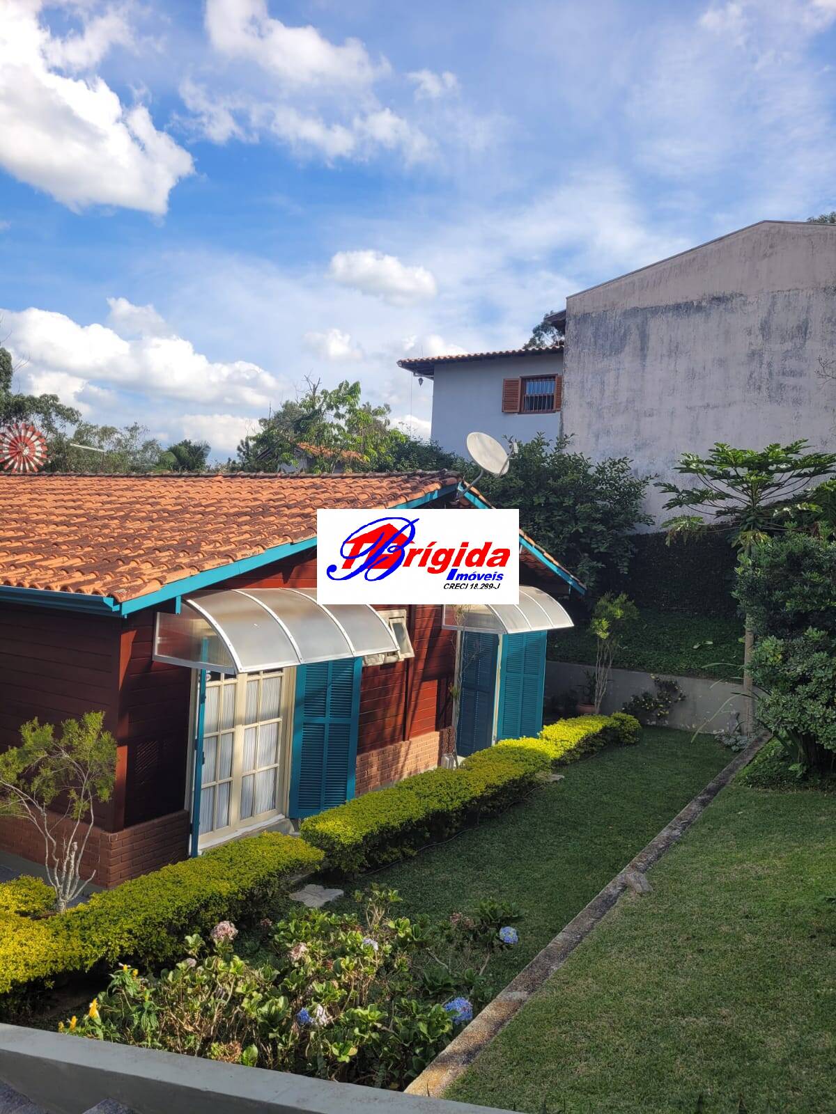 Casa de Condomínio à venda com 3 quartos, 271m² - Foto 2