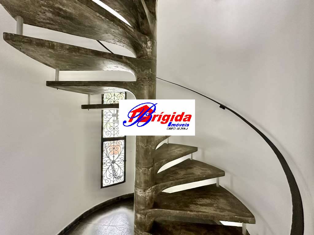 Casa à venda com 4 quartos, 432m² - Foto 18