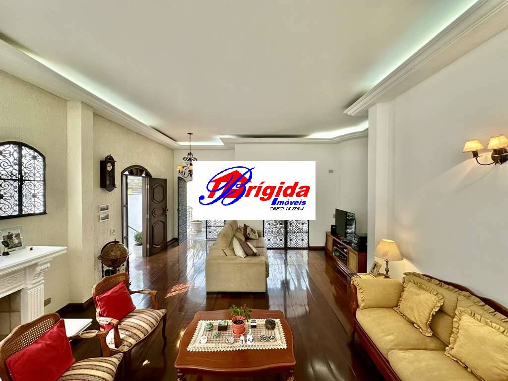 Casa à venda com 4 quartos, 432m² - Foto 19