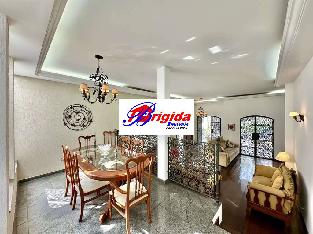 Casa à venda com 4 quartos, 432m² - Foto 24