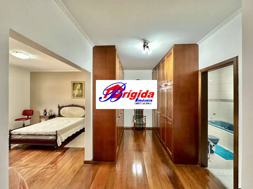Casa à venda com 4 quartos, 432m² - Foto 32
