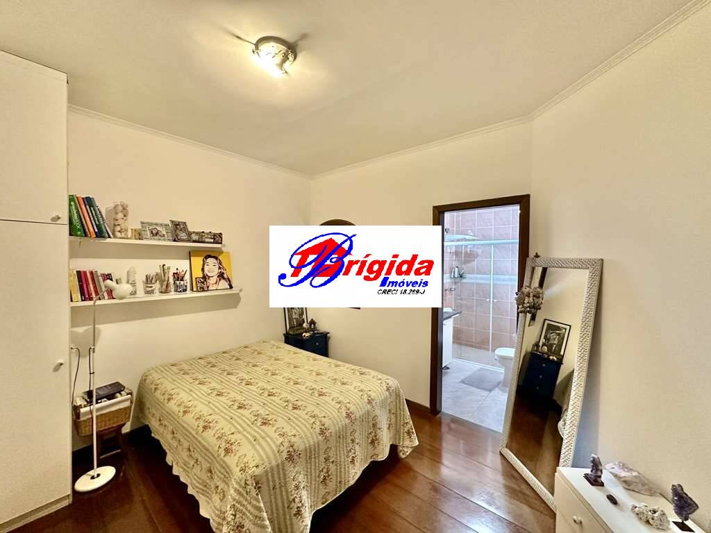 Casa à venda com 4 quartos, 432m² - Foto 37