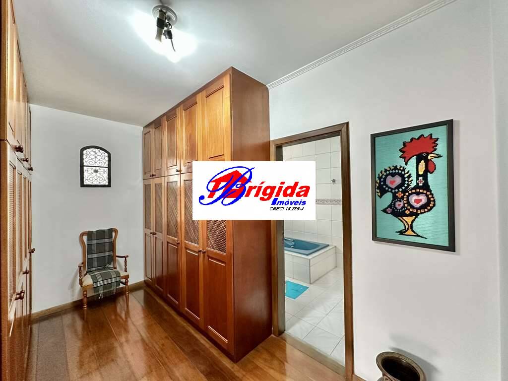Casa à venda com 4 quartos, 432m² - Foto 35