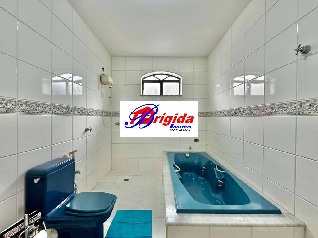 Casa à venda com 4 quartos, 432m² - Foto 42