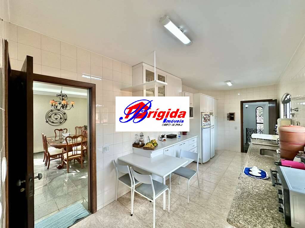 Casa à venda com 4 quartos, 432m² - Foto 45
