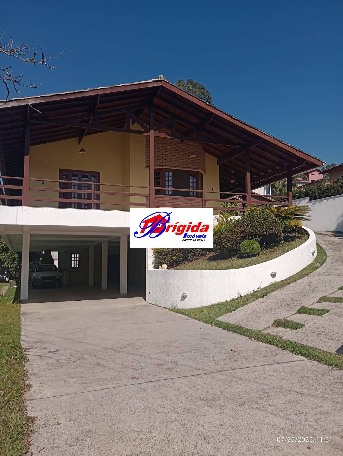 Casa de Condomínio para alugar com 4 quartos, 394m² - Foto 1