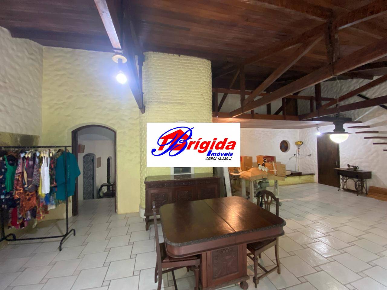 Casa, 5 quartos, 335 m² - Foto 9
